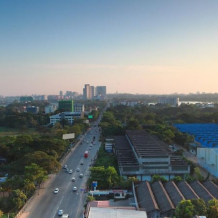 Super Hotel Yangon Ngoại thất bức ảnh