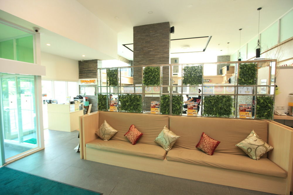 Super Hotel Yangon Ngoại thất bức ảnh