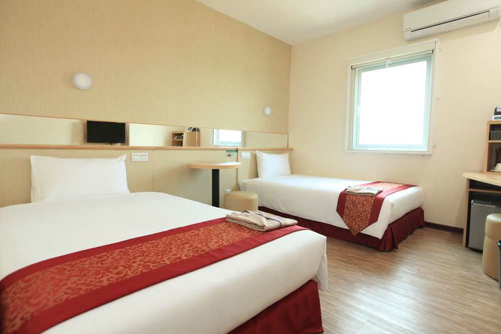 Super Hotel Yangon Ngoại thất bức ảnh
