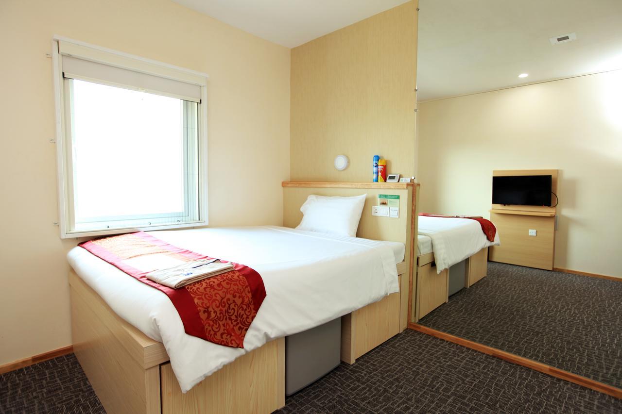 Super Hotel Yangon Ngoại thất bức ảnh